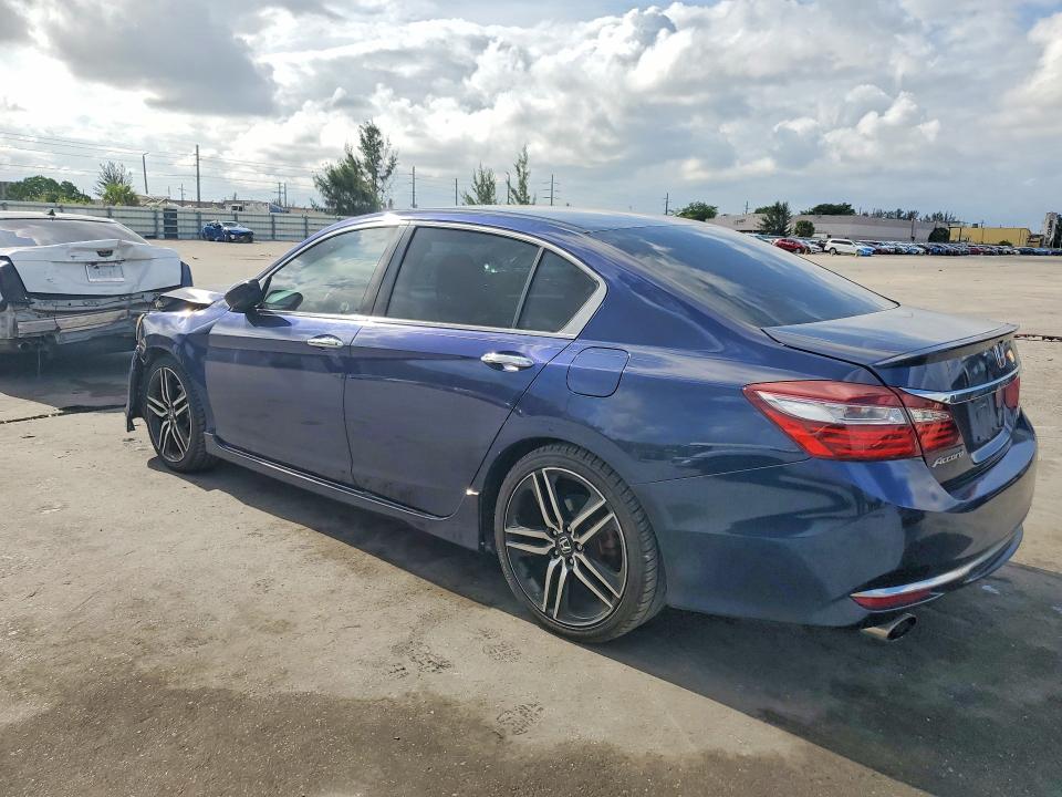 52895366 :رقم المزاد ، 1HGCR2F51HA134539 vin ، 2017 Honda Accord مزاد بيع