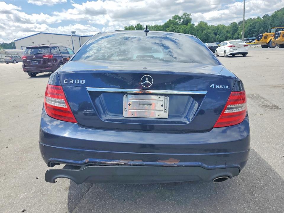 Продажа на аукционе авто 2012 Mercedes-benz C, vin: WDDGF8BB7CR205976, номер лота: 53273616
