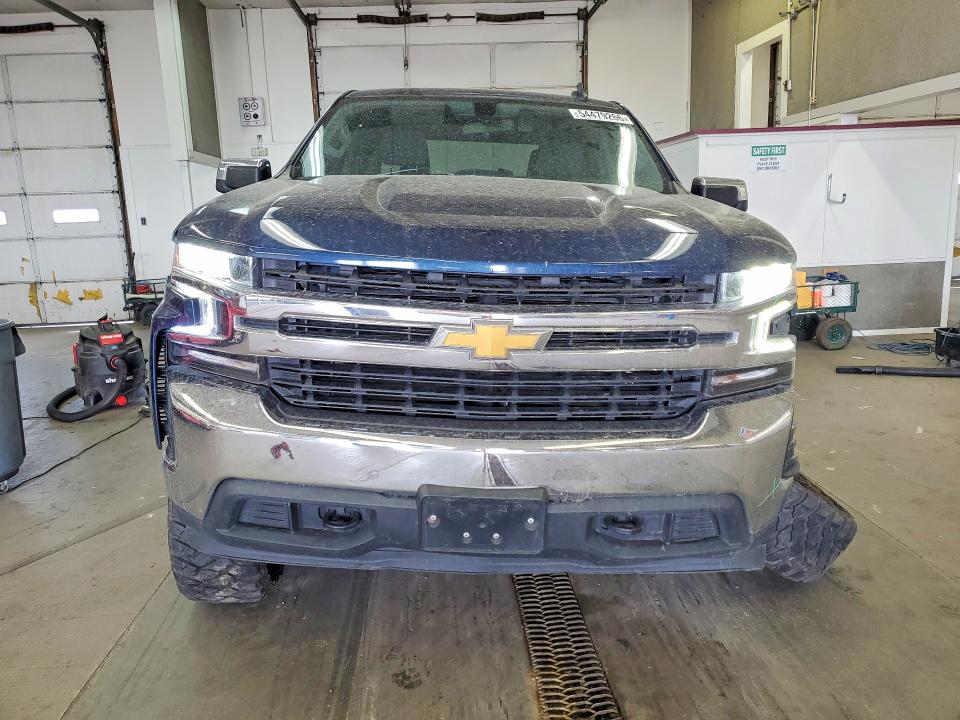 Продажа на аукционе авто 2019 Chevrolet Silverado, vin: 3GCUYDED7KG250945, номер лота: 54479266