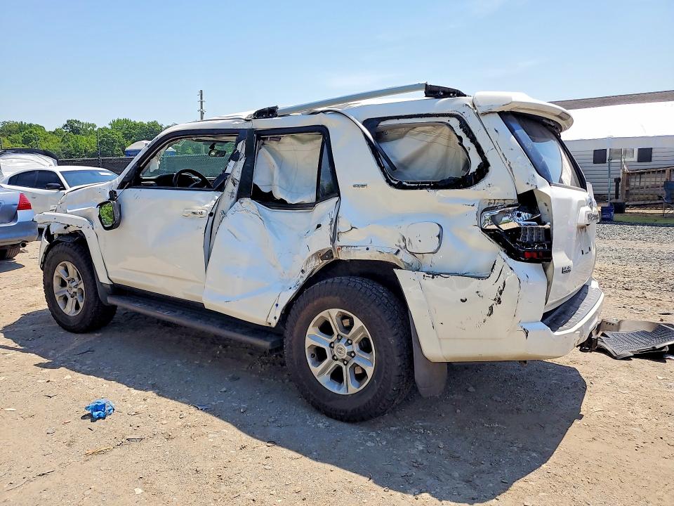 53518156 :رقم المزاد ، JTEBU5JR5J5594494 vin ، 2018 Toyota 4runner مزاد بيع