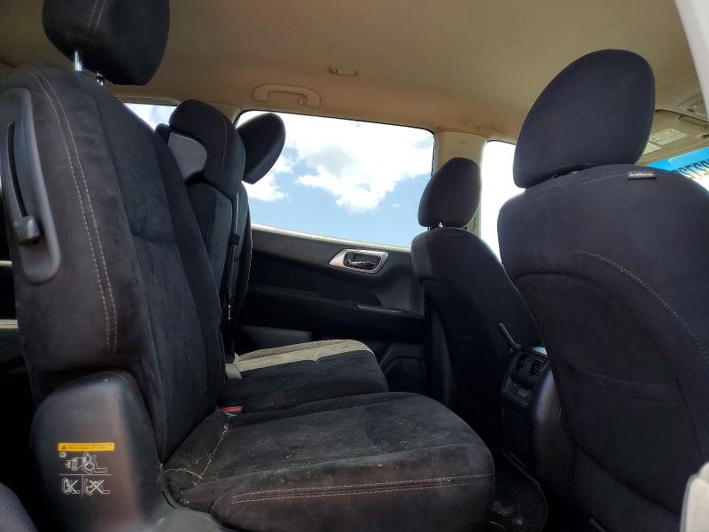 53822726 :رقم المزاد ، 5N1AR2MN9FC604435 vin ، 2015 Nissan Pathfinder مزاد بيع