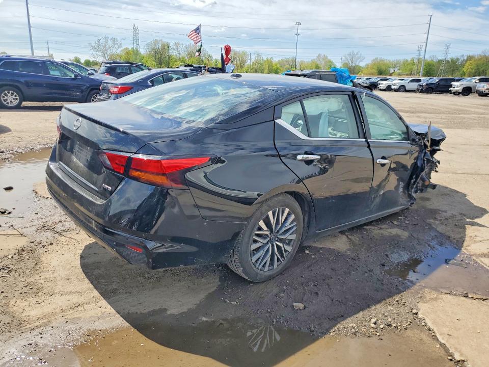Продажа на аукционе авто 2025 Nissan Altima, vin: 1N4BL4DW0SN370186, номер лота: 52108356