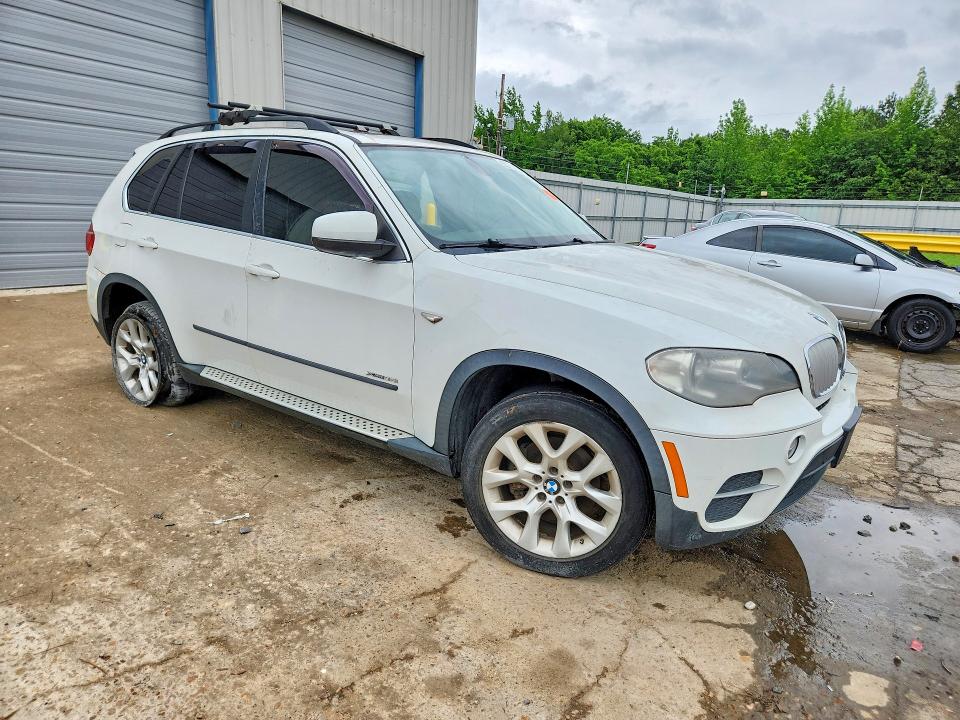 Продаж на аукціоні авто 2013 Bmw X5, vin: 5UXZV4C5XD0G53966, номер лоту: 53779036