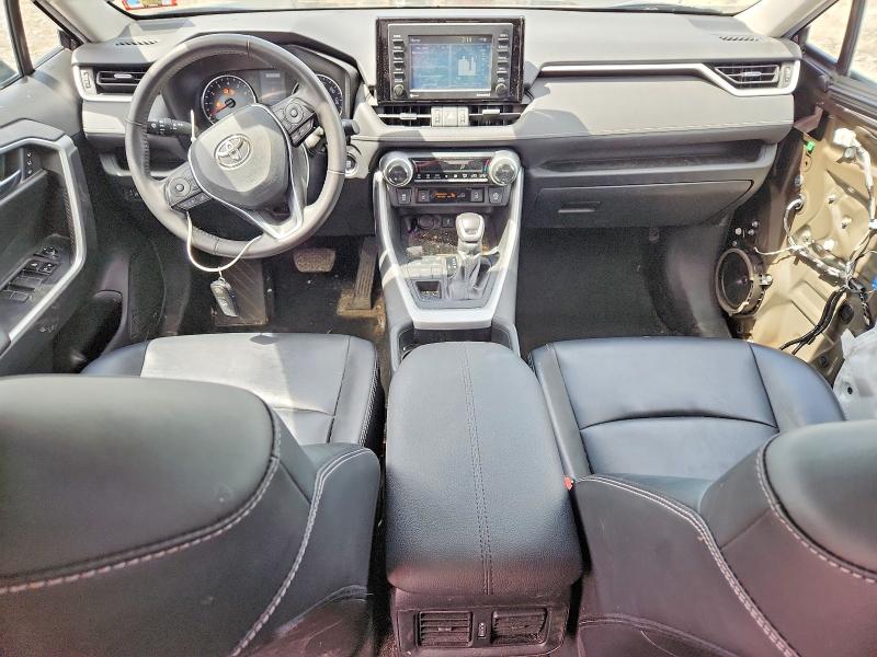 54711976 :رقم المزاد ، 2T3A1RFV8LW114689 vin ، 2020 Toyota Rav4 مزاد بيع