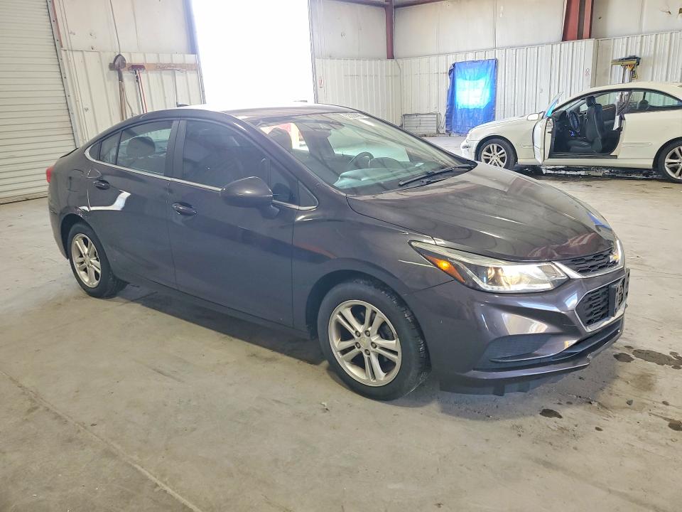 2017 Chevrolet Cruze მანქანა იყიდება აუქციონზე, vin: 1G1BE5SM9H7128935, აუქციონის ნომერი: 52226696