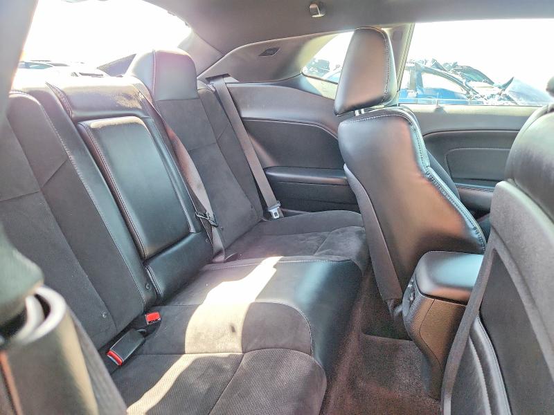 Продаж на аукціоні авто 2015 Dodge Challenger, vin: 2C3CDZBT6FH910712, номер лоту: 53211096