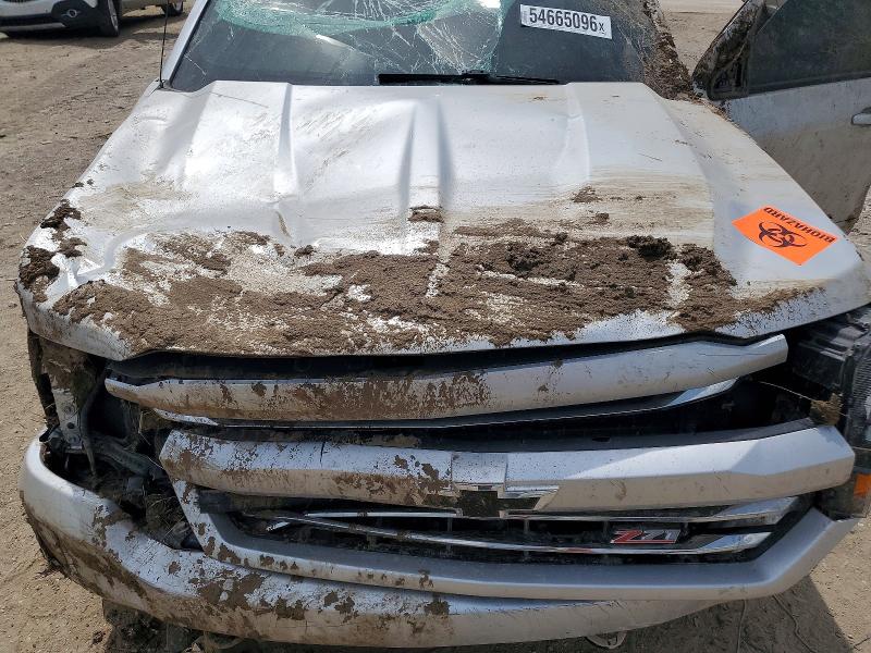 Продаж на аукціоні авто 2018 Chevrolet Silverado, vin: 3GCUKREC3JG204615, номер лоту: 54665096