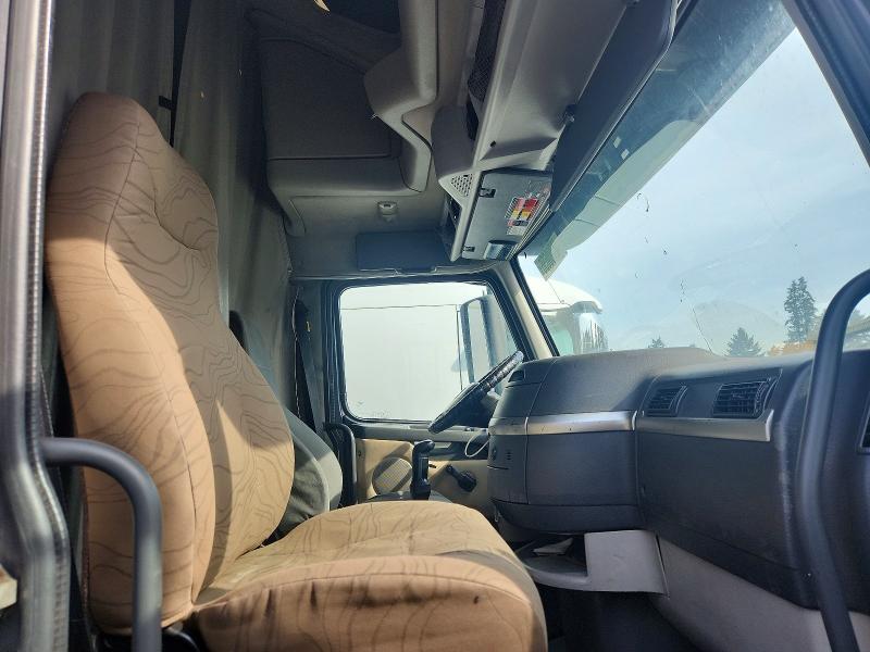 Продажа на аукционе авто 2011 Volv Vn, vin: 4V4NC9EH9BN295934, номер лота: 46780656