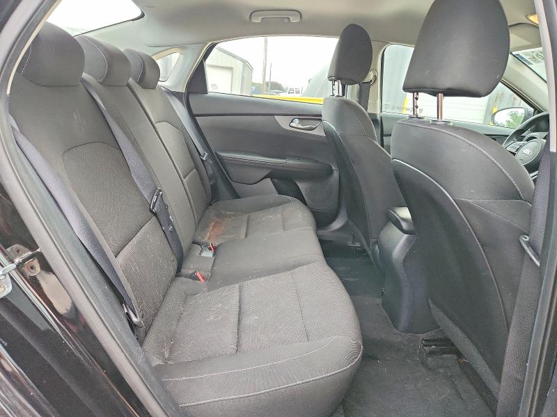52604716 :رقم المزاد ، 3KPF24AD0ME290959 vin ، 2021 Kia Forte مزاد بيع