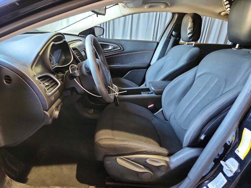 52348546 :رقم المزاد ، 1C3CCCAB9FN649463 vin ، 2015 Chrysler 200 مزاد بيع
