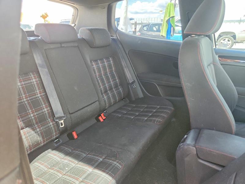 54902116 :رقم المزاد ، WVWEV7AJ8AW405660 vin ، 2010 Volkswagen Gti مزاد بيع