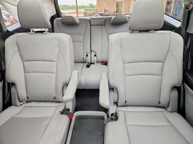 53026496 :رقم المزاد ، 5FNYF6H01HB067258 vin ، 2017 Honda Pilot مزاد بيع