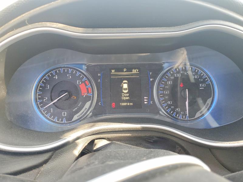 52746326 :رقم المزاد ، 1C3CCCAB8FN525281 vin ، 2015 Chrysler 200 مزاد بيع