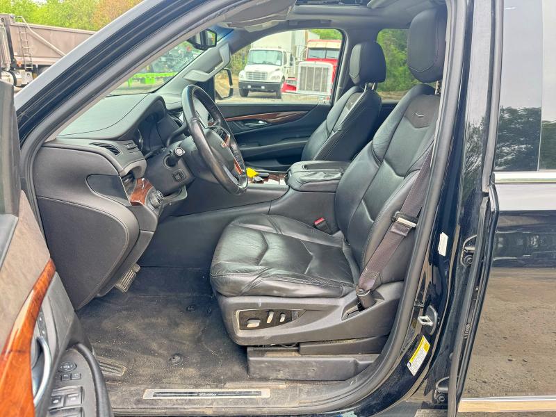 55045646 :رقم المزاد ، 1GYS4JKJ1GR111858 vin ، 2016 Cadillac Escalade مزاد بيع