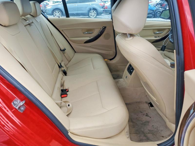 54864716 :رقم المزاد ، WBA3A5C52DF357758 vin ، 2013 Bmw 328 مزاد بيع