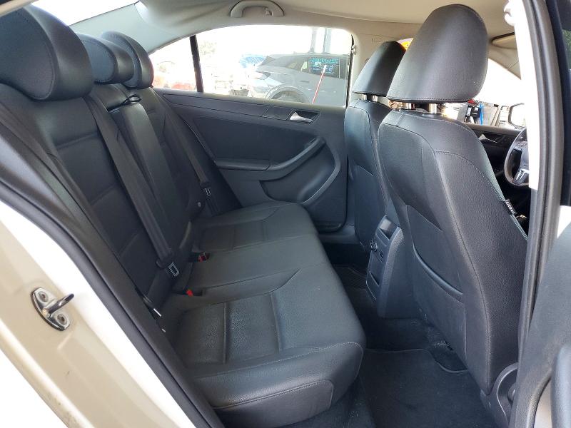 54534376 :رقم المزاد ، 3VWDP7AJ5CM126382 vin ، 2012 Volkswagen Jetta مزاد بيع