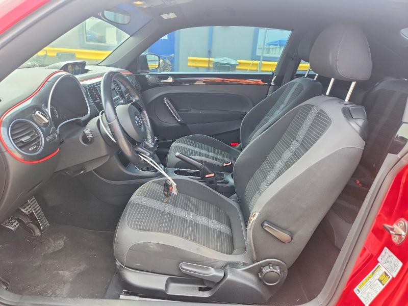 54004826 :رقم المزاد ، 3VW4A7AT0CM641633 vin ، 2012 Volkswagen Beetle مزاد بيع