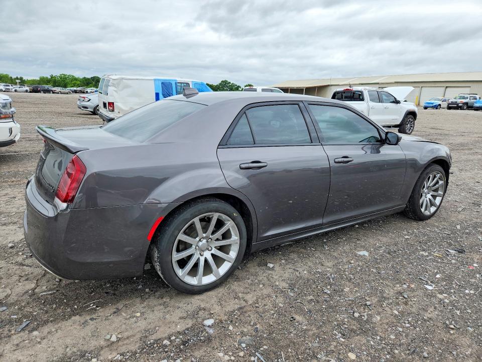 2021 Chrysler 300 მანქანა იყიდება აუქციონზე, vin: 2C3CCABT3MH629971, აუქციონის ნომერი: 54876926