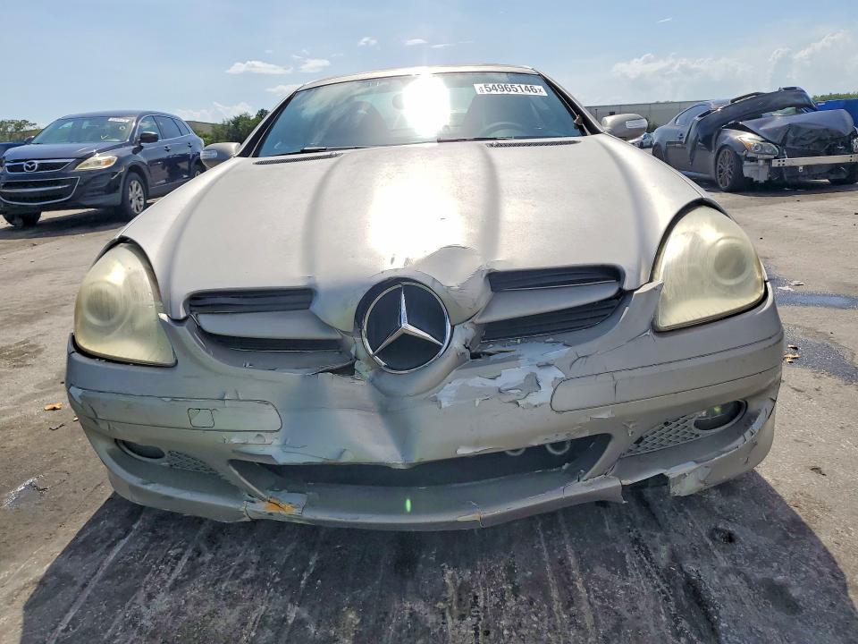 54965146 :رقم المزاد ، WDBWK56F16F101324 vin ، 2006 Mercedes-benz Slk مزاد بيع