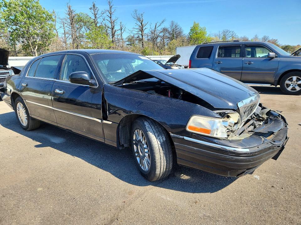 Aukcja sprzedaży 2011 Lincoln Town Car, vin: 2LNBL8EV5BX754434, numer aukcji: 53995596