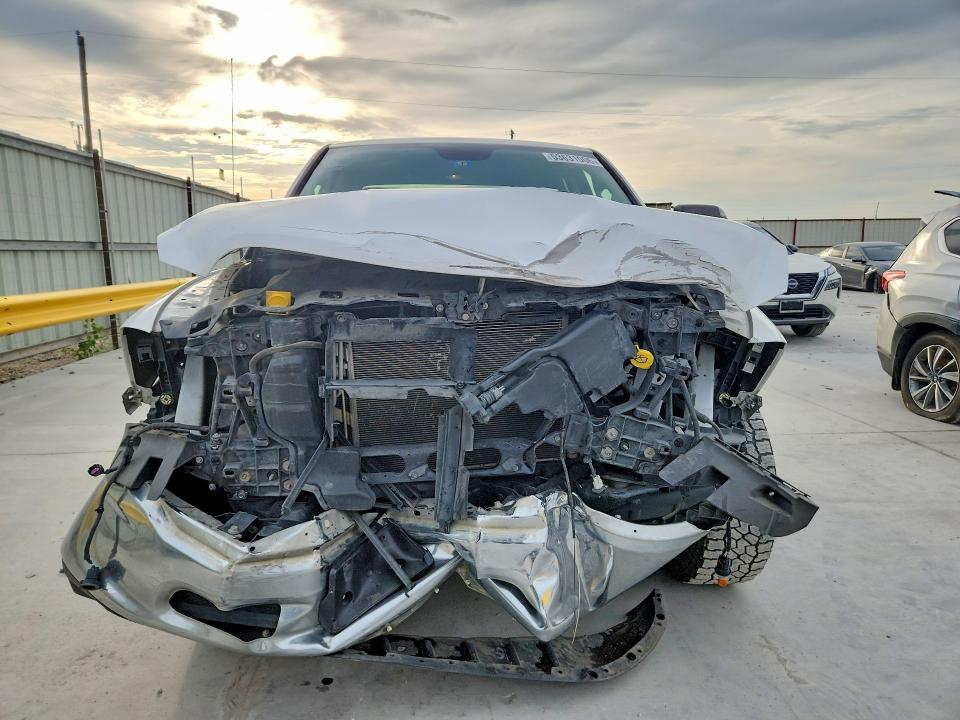 53631006 :رقم المزاد ، 1C6RR6FG3KS642084 vin ، 2019 Ram 1500 Classic مزاد بيع