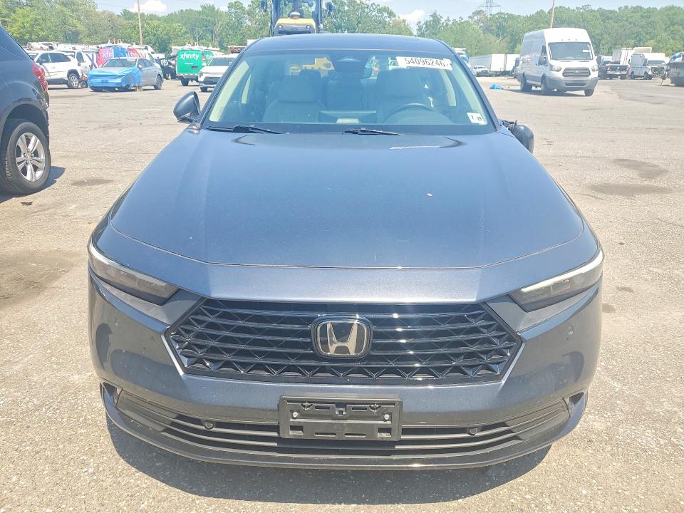 2024 Honda Accord მანქანა იყიდება აუქციონზე, vin: 1HGCY2F67RA070360, აუქციონის ნომერი: 54096246