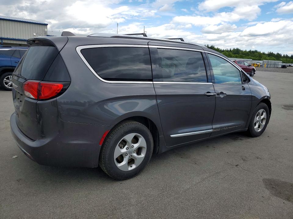 Продаж на аукціоні авто 2017 Chrysler Pacifica, vin: 2C4RC1EG2HR584932, номер лоту: 54928866