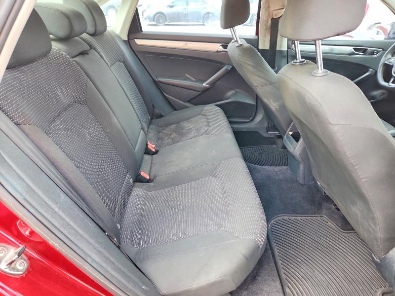 53941146 :رقم المزاد ، 1VWAT7A35HC049750 vin ، 2017 Volkswagen Passat مزاد بيع