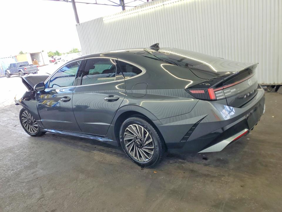 2025 Hyundai Sonata Hybrid მანქანა იყიდება აუქციონზე, vin: KMHL34JJ9SA103090, აუქციონის ნომერი: 52606236