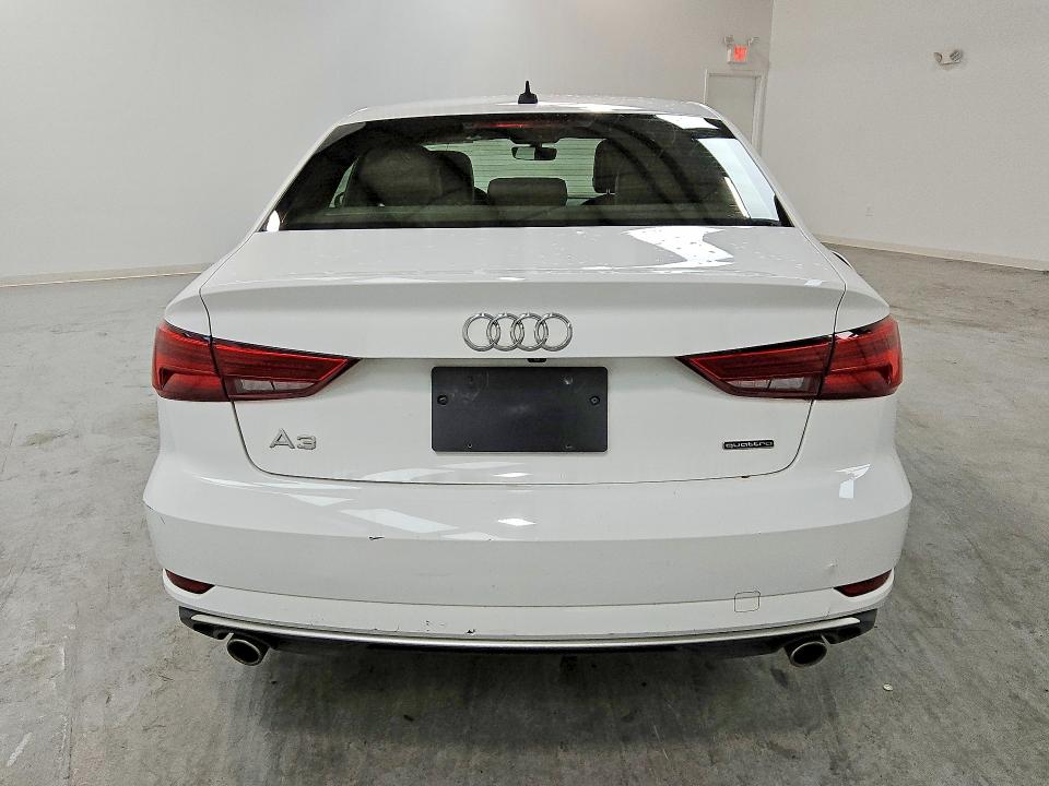 54147626 :رقم المزاد ، WAUBEGFF3KA080936 vin ، 2019 Audi A3 مزاد بيع