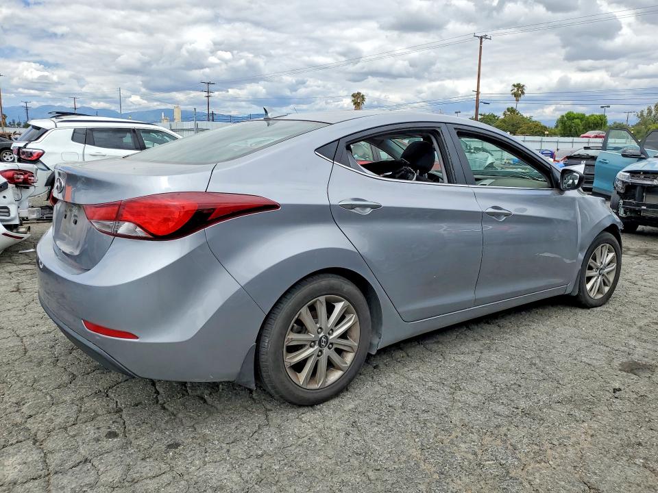 52332056 :رقم المزاد ، 5NPDH4AE6FH599378 vin ، 2015 Hyundai Elantra مزاد بيع