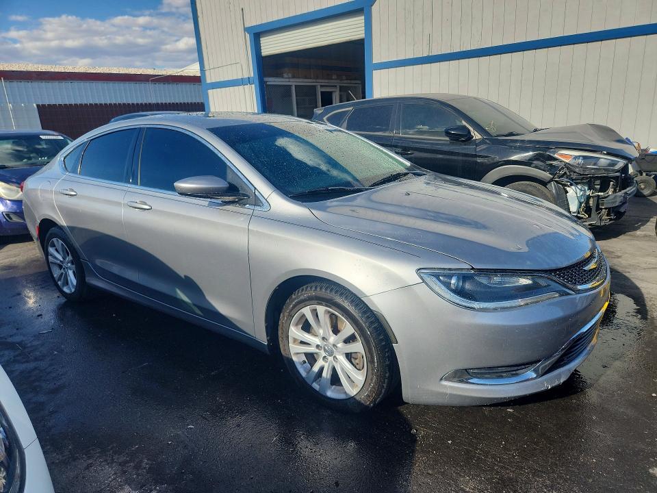 54813536 :رقم المزاد ، 1C3CCCAG2HN503162 vin ، 2017 Chrysler 200 مزاد بيع