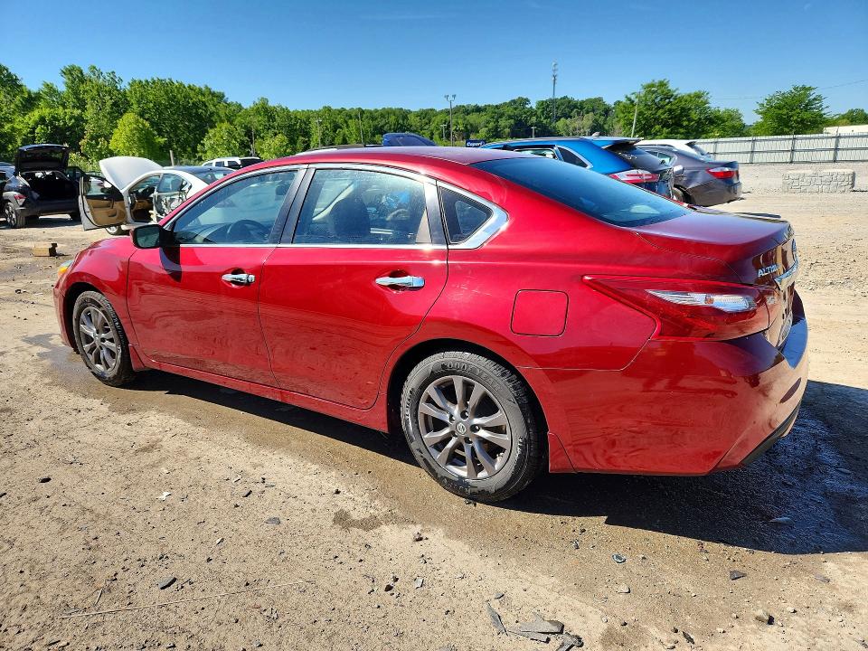 52772696 :رقم المزاد ، 1N4AL3APXJC297387 vin ، 2018 Nissan Altima مزاد بيع