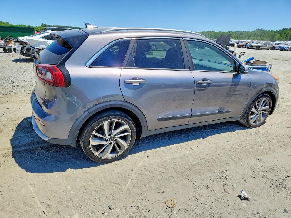 53797476 :رقم المزاد ، KNDCE3LC3H5090507 vin ، 2017 Kia Niro مزاد بيع