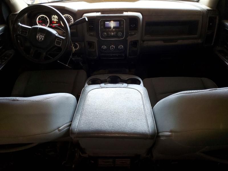 51187916 :رقم المزاد ، 3C6UR5CL3DG611689 vin ، 2013 Ram 2500 مزاد بيع