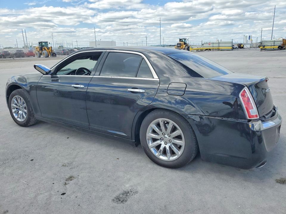 Продажа на аукционе авто 2013 Chrysler 300c, vin: 2C3CCAEG3DH573352, номер лота: 52100746