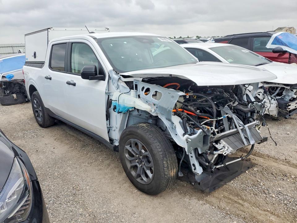 Продажа на аукционе авто 2025 Ford Maverick, vin: 3FTTW8H35SRA29960, номер лота: 51991496
