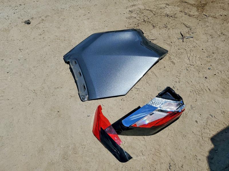 52720356 :رقم المزاد ، 2T3C1RFV9LC040614 vin ، 2020 Toyota Rav4 مزاد بيع