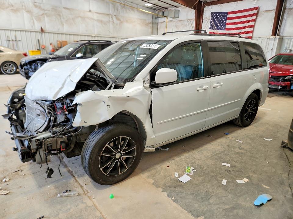2017 Dodge Grand Caravan მანქანა იყიდება აუქციონზე, vin: 2C4RDGEG8HR696960, აუქციონის ნომერი: 53283236