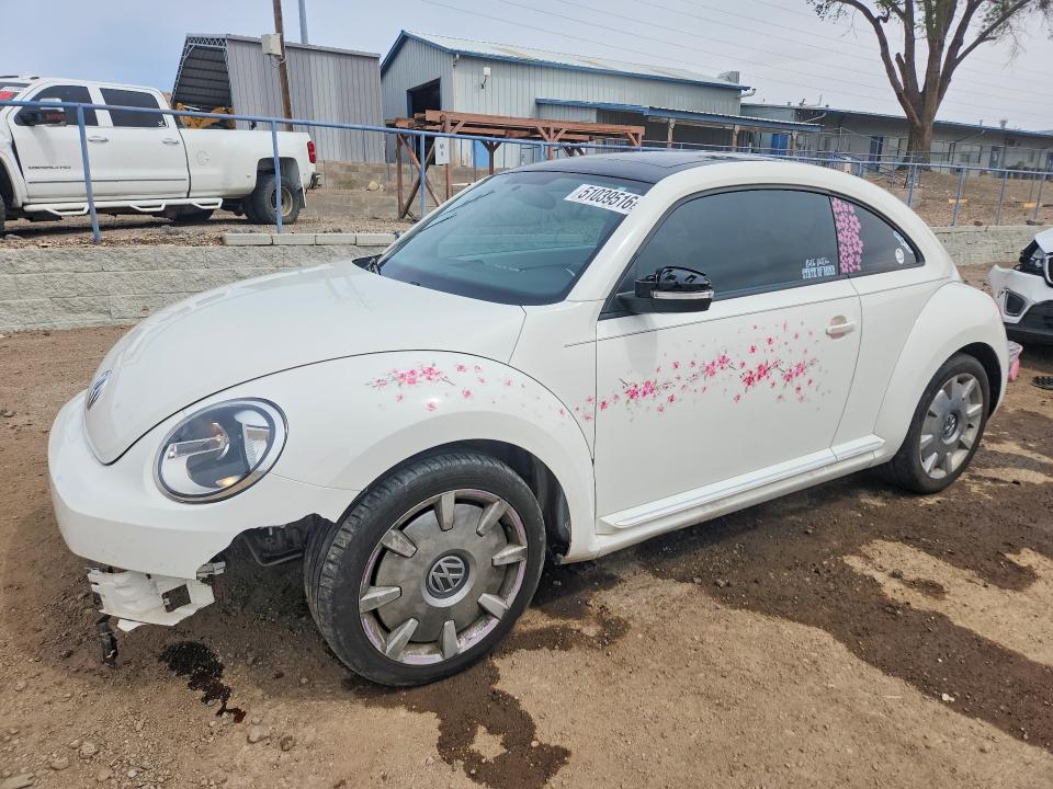 51039516 :رقم المزاد ، 3VWJP7AT1DM605789 vin ، 2013 Volkswagen Beetle مزاد بيع