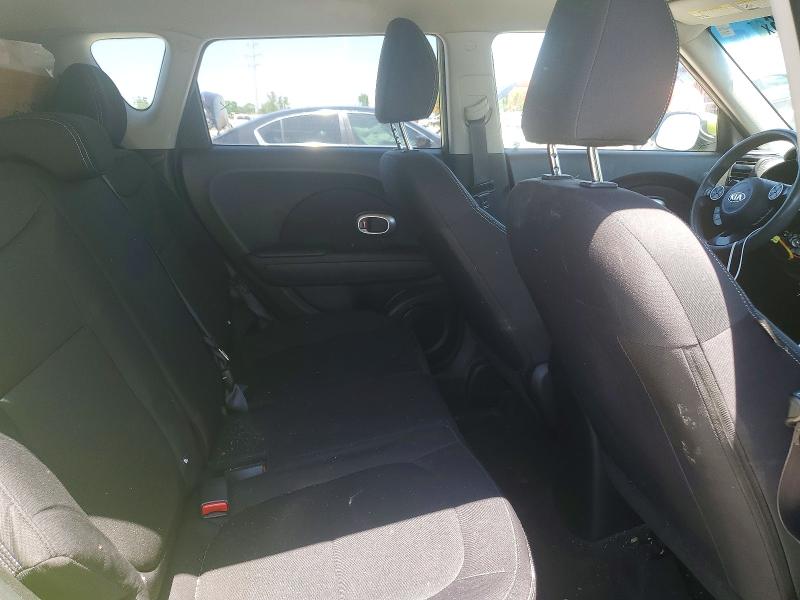 55452946 :رقم المزاد ، KNDJN2A21F7764361 vin ، 2015 Kia Soul مزاد بيع