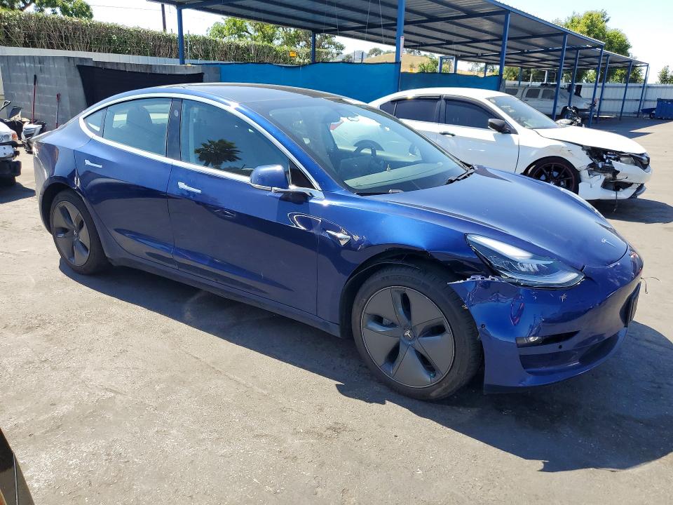 2019 Tesla Model 3 მანქანა იყიდება აუქციონზე, vin: 5YJ3E1EB1KF497255, აუქციონის ნომერი: 54201576