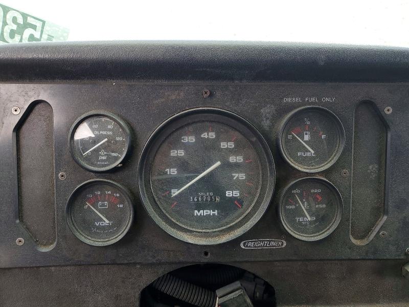 Продажа на аукционе авто 2001 Freightliner Mt45 Chassis, vin: 4UZAANBW91CH92003, номер лота: 53050616