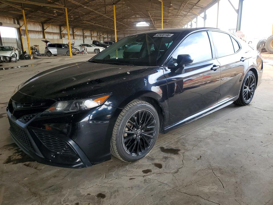 Продаж на аукціоні авто 2021 Toyota Camry, vin: 4T1G11AK2MU486838, номер лоту: 52938196