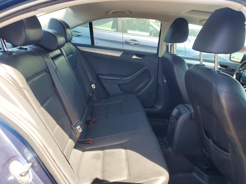 2017 Volkswagen Jetta მანქანა იყიდება აუქციონზე, vin: 3VWDB7AJ1HM331512, აუქციონის ნომერი: 51869916