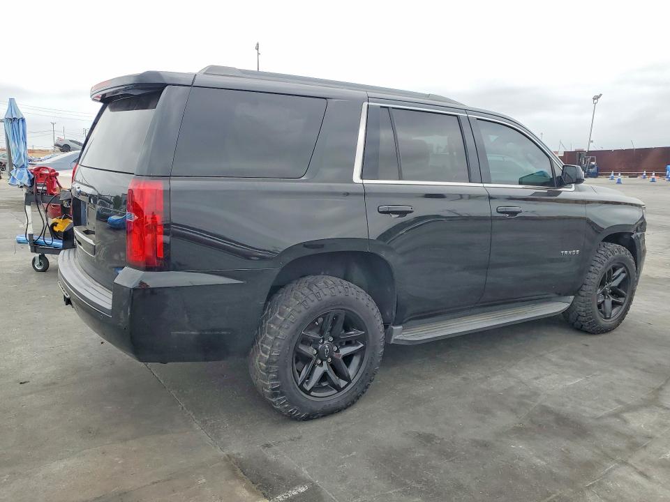 Продажа на аукционе авто 2016 Chevrolet Tahoe, vin: 1GNSCBKC8GR335751, номер лота: 53219976