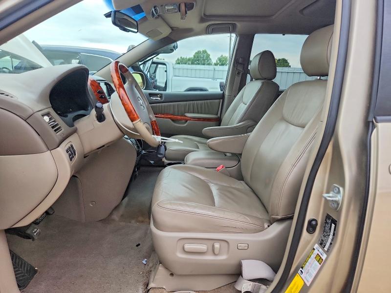 54718816 :رقم المزاد ، 5TDZK22C07S066592 vin ، 2007 Toyota Sienle/xle مزاد بيع