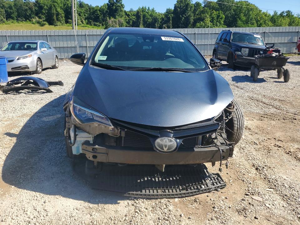 2018 Toyota Corolla მანქანა იყიდება აუქციონზე, vin: 5YFBURHE2JP749696, აუქციონის ნომერი: 53307826