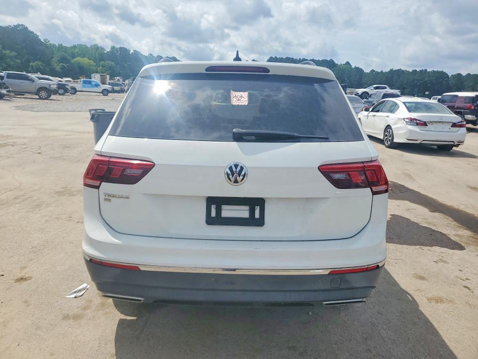 2020 Volkswagen Tiguan მანქანა იყიდება აუქციონზე, vin: 3VV3B7AX0LM080513, აუქციონის ნომერი: 54221796