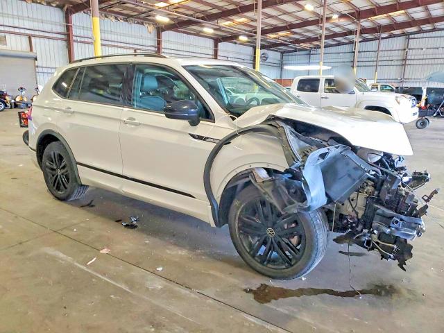 Продажа на аукционе авто 2022 Volkswagen Tiguan, vin: 3VV8B7AX6NM107884, номер лота: 53479046